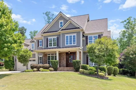 824 Magalloway Drive Cary NC 27519