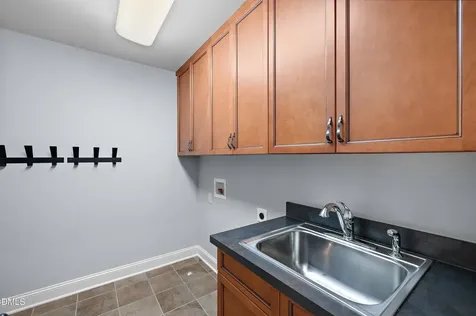 824 Magalloway Drive Cary NC 27519