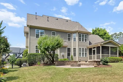 824 Magalloway Drive Cary NC 27519