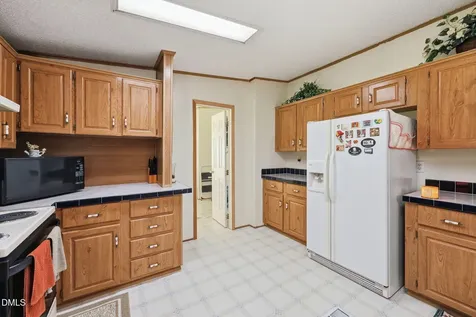 1427 Cherokee Trail Sanford NC 27332