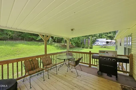 1427 Cherokee Trail Sanford NC 27332