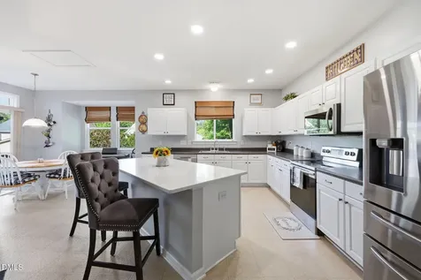 5702 Orchard Beach Lane Raleigh NC 27616