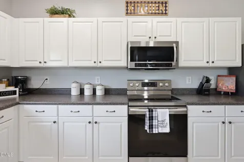 5702 Orchard Beach Lane Raleigh NC 27616