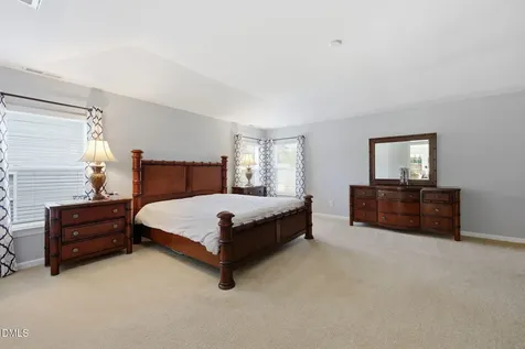 5702 Orchard Beach Lane Raleigh NC 27616