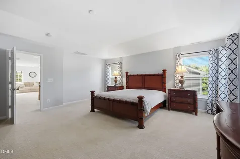 5702 Orchard Beach Lane Raleigh NC 27616