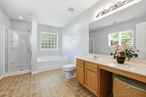 5702 Orchard Beach Lane Raleigh NC 27616