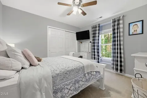 5702 Orchard Beach Lane Raleigh NC 27616