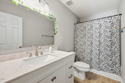 5702 Orchard Beach Lane Raleigh NC 27616