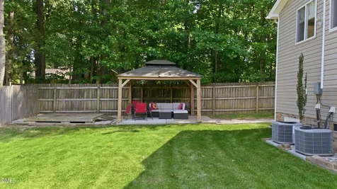 5702 Orchard Beach Lane Raleigh NC 27616