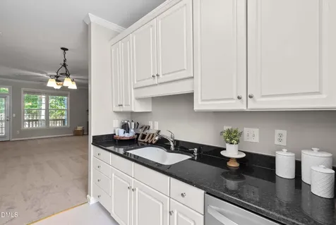 18 Scottish Lane Durham NC 27707
