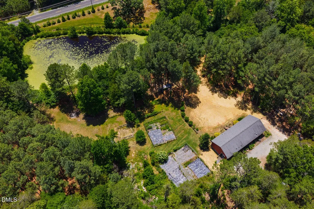 1338 Moores Chapel Cemetery Road Graham NC 27253