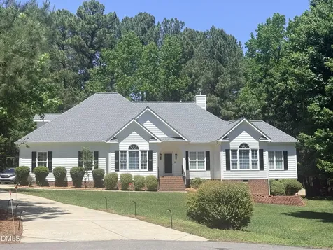 2704 Dray Court Raleigh NC 27613