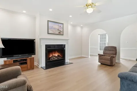 2704 Dray Court Raleigh NC 27613