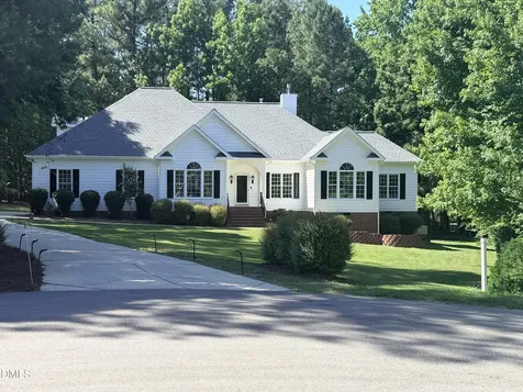 2704 Dray Court Raleigh NC 27613