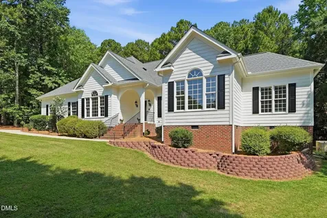 2704 Dray Court Raleigh NC 27613
