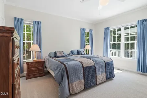 2704 Dray Court Raleigh NC 27613