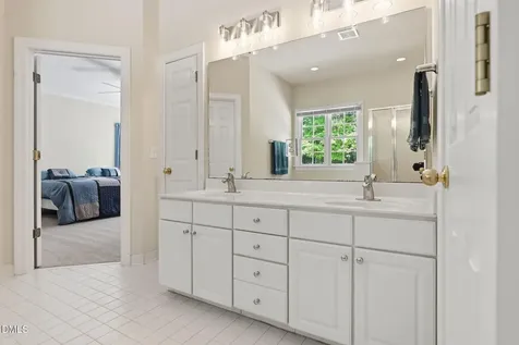2704 Dray Court Raleigh NC 27613