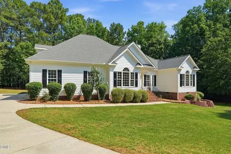2704 Dray Court Raleigh NC 27613
