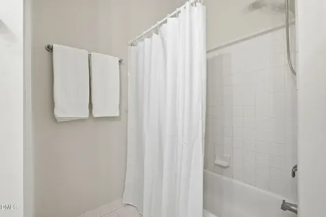 2704 Dray Court Raleigh NC 27613