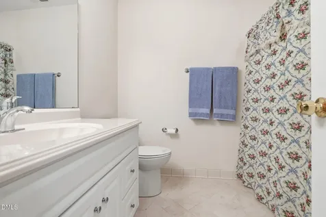 2704 Dray Court Raleigh NC 27613