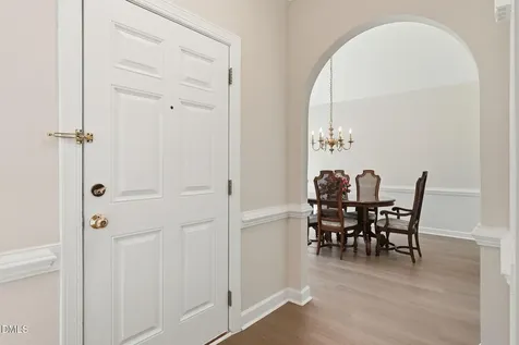 2704 Dray Court Raleigh NC 27613
