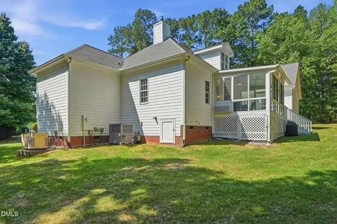 2704 Dray Court Raleigh NC 27613