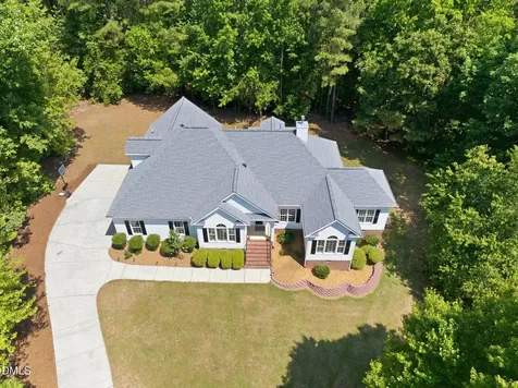 2704 Dray Court Raleigh NC 27613