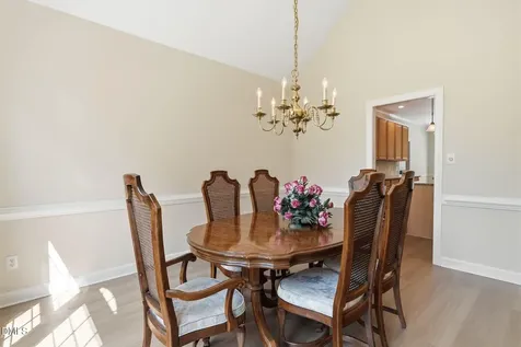 2704 Dray Court Raleigh NC 27613