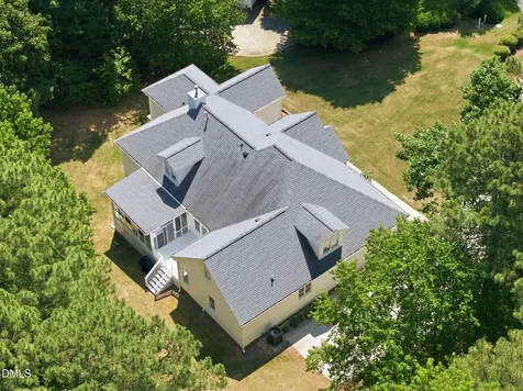 2704 Dray Court Raleigh NC 27613