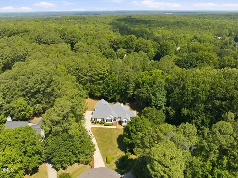 2704 Dray Court Raleigh NC 27613
