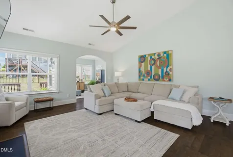 1813 Knights Crest Way Wake Forest NC 27587