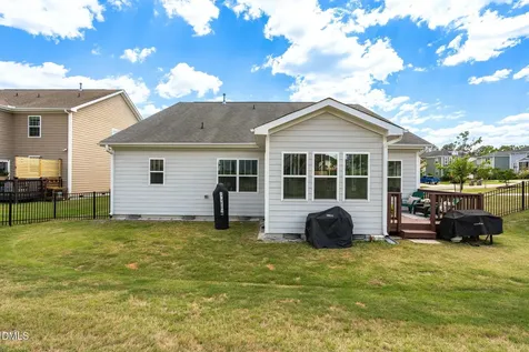 1813 Knights Crest Way Wake Forest NC 27587