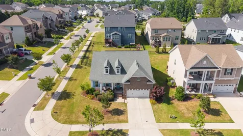 1813 Knights Crest Way Wake Forest NC 27587