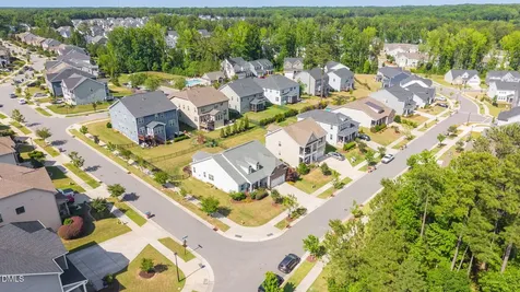 1813 Knights Crest Way Wake Forest NC 27587