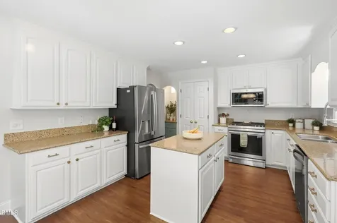 1521 Park Ridge Way Raleigh NC 27614