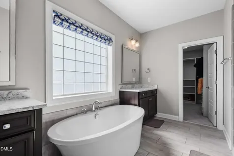 129 Tisbury Drive Holly Springs NC 27540