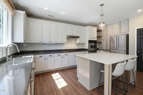 632 Steedmont Drive Holly Springs NC 27540