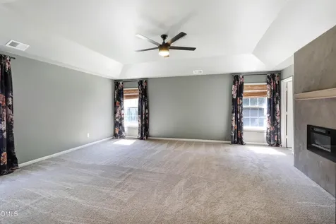 632 Steedmont Drive Holly Springs NC 27540