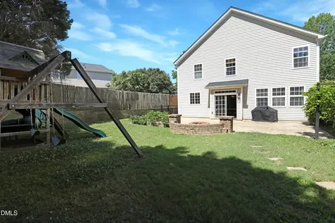 632 Steedmont Drive Holly Springs NC 27540