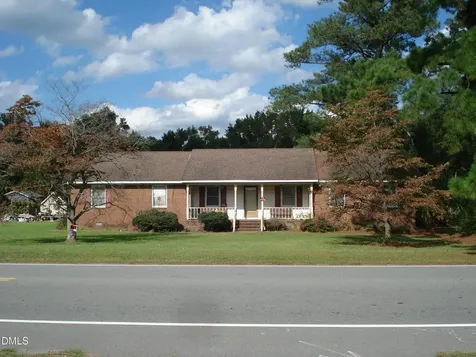 441 Long Branch Road Dunn NC 28334