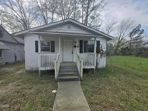 621 Clyde Street Rocky Mount NC 27803