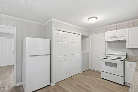 113 E Franklin Street Zebulon NC 27597