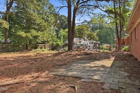 113 E Franklin Street Zebulon NC 27597