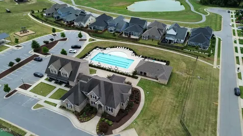 75 Commons Circle Clayton NC 27520