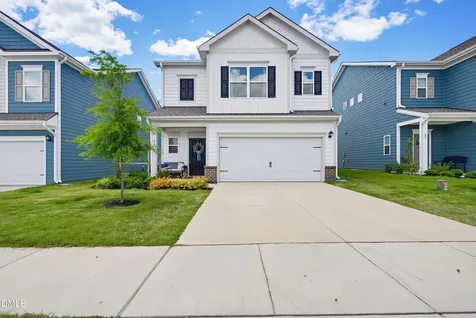 75 Commons Circle Clayton NC 27520
