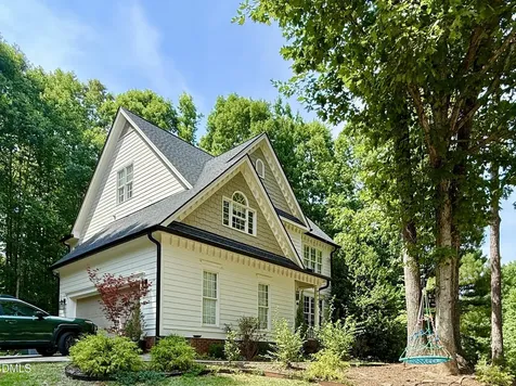 22 Goldthread Avenue Clayton NC 27527