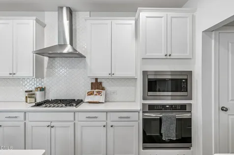 124 Daisy Grove Lane Holly Springs NC 27540