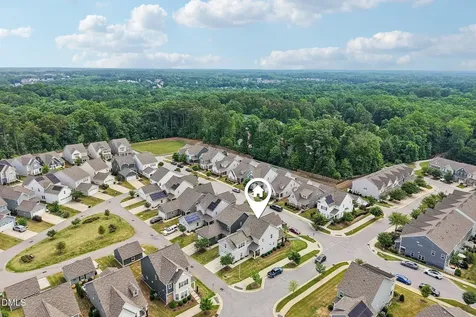124 Daisy Grove Lane Holly Springs NC 27540