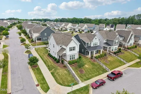 124 Daisy Grove Lane Holly Springs NC 27540