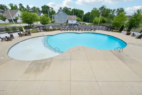 124 Daisy Grove Lane Holly Springs NC 27540